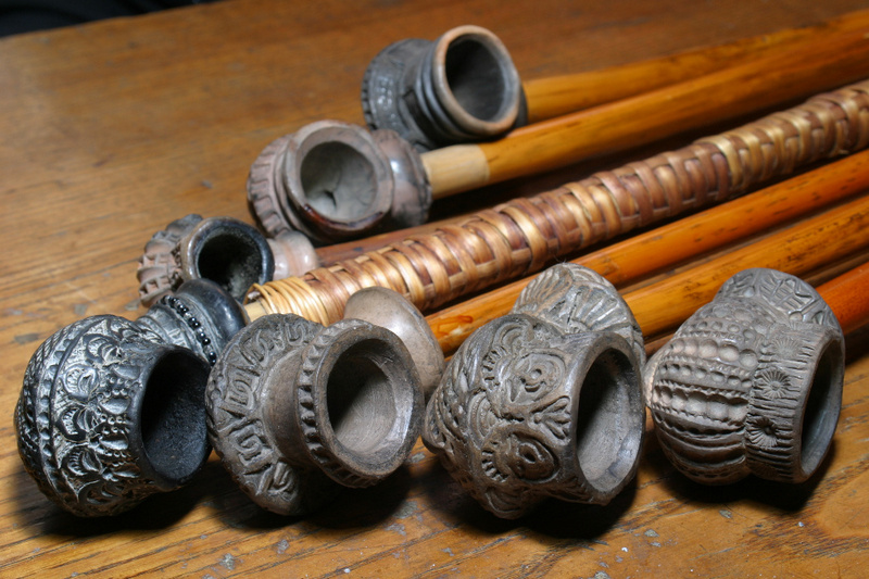 File:Ershov clay pipes (4).JPG