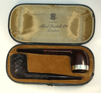 File:Dunhill 1922 cased pair.jpg