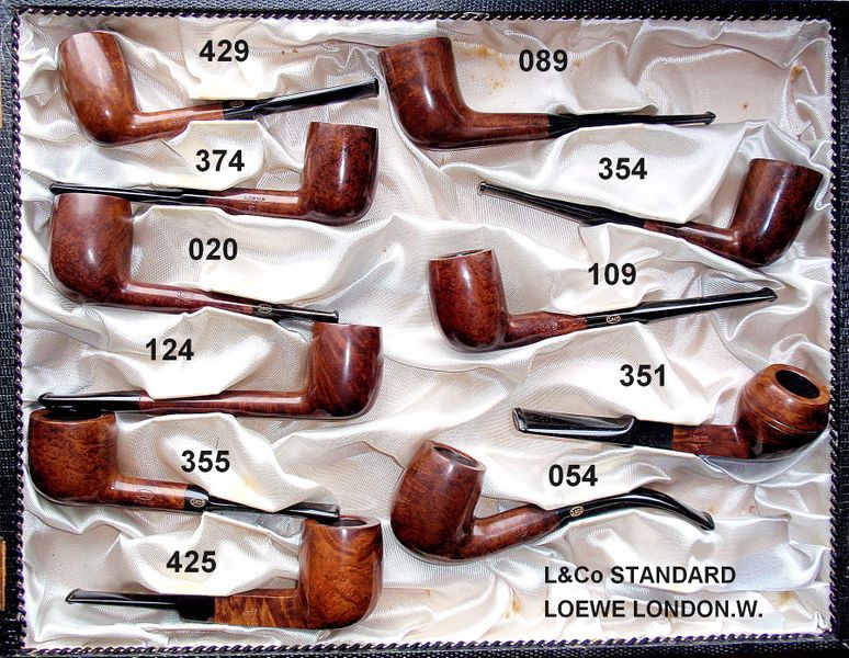 File:Loewe pipes-0002.JPG