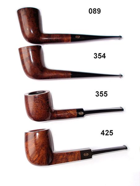 File:Loewe pipes - 2.JPG