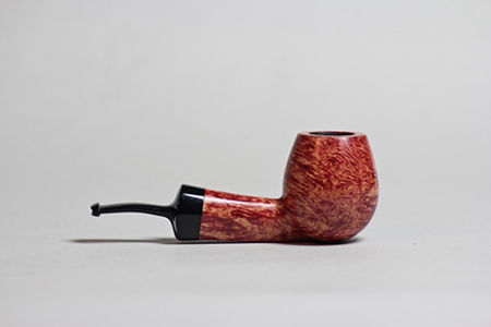 A Fabian Joura pipe with a unique and beautiful stain.