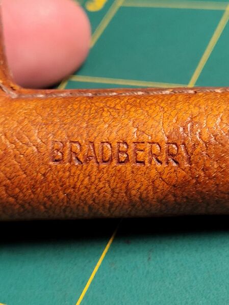 File:Bradberry-Leather-Belgium2.jpg